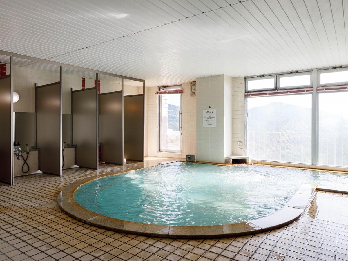 Hotel Iwasuge Яманути Экстерьер фото