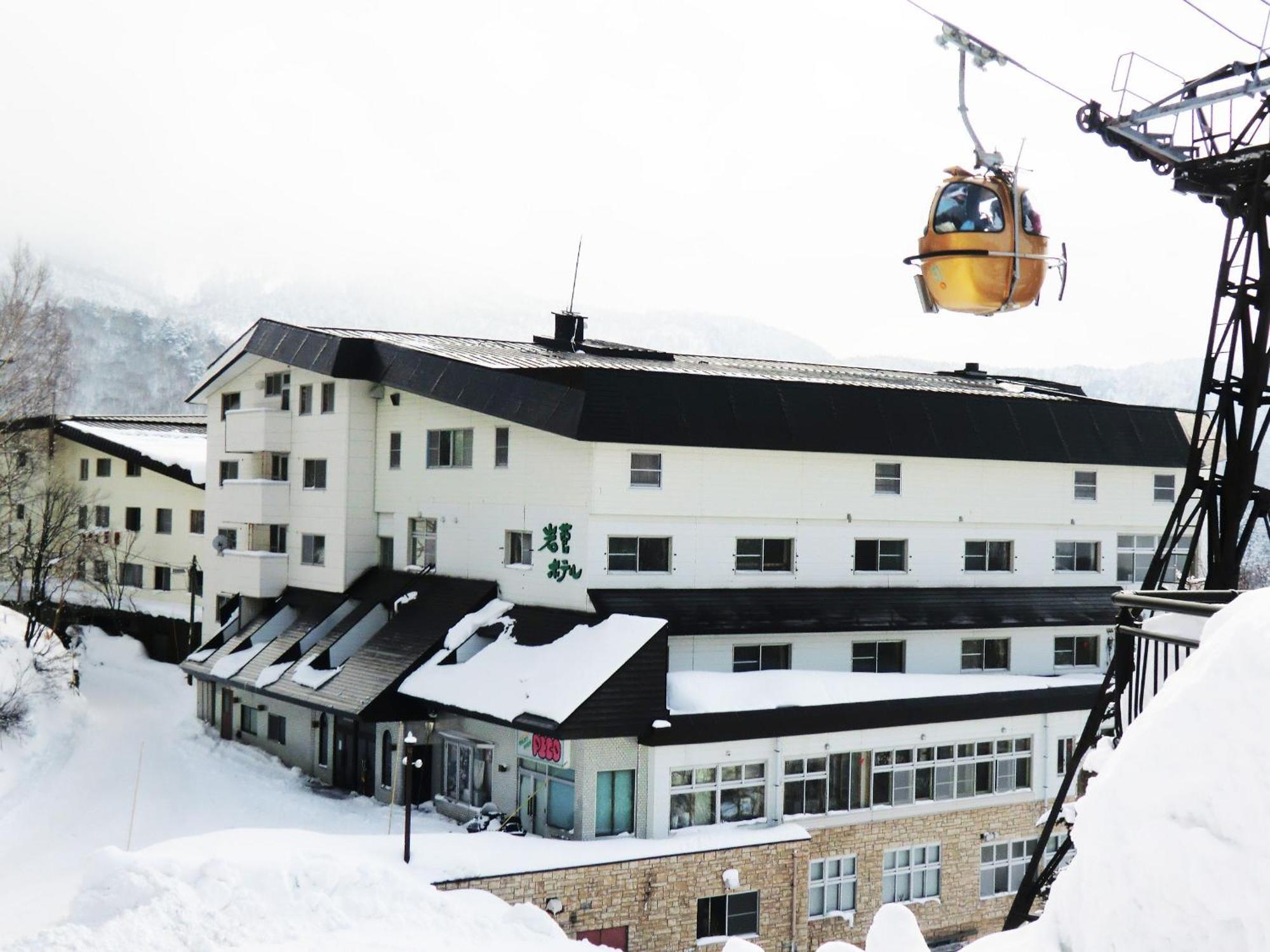 Hotel Iwasuge Яманути Экстерьер фото